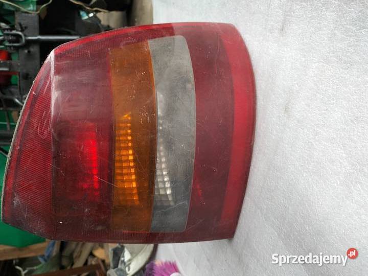 OPEL ASTRA II G 2 LAMPA TYŁ TYLNA PRAWA Kamień-Kolonia