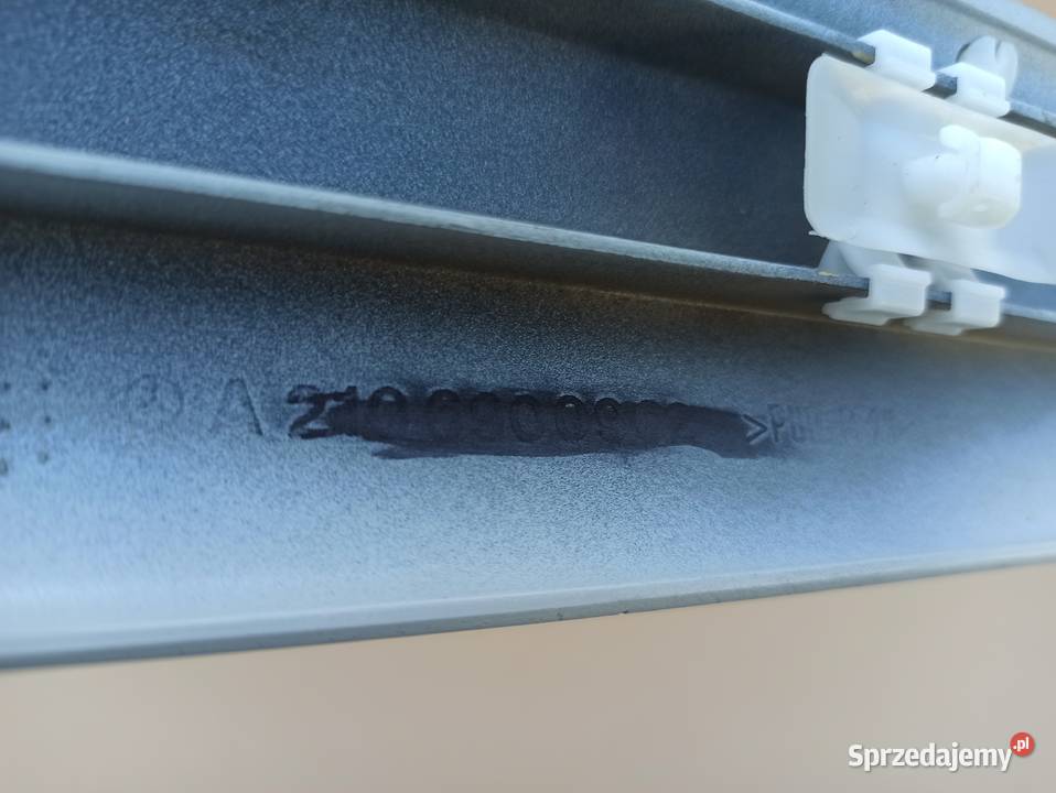 EKLASA W210 LISTWA DRZWI LEWY TYŁ LEWA listwy boczne Trzciel