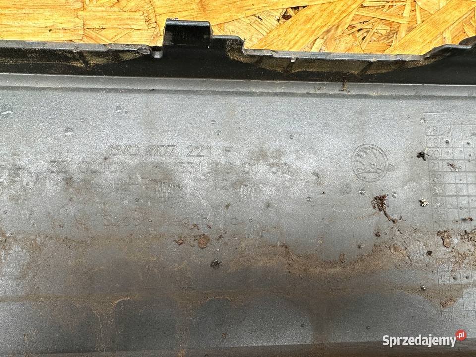 ZDERZAK SKODA FABIA III LIFT 6V0807221F ŁADNY dolnośląskie