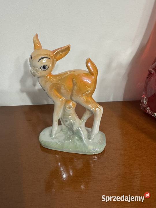 Figurka z porcelany z czasów PRL lata 60te