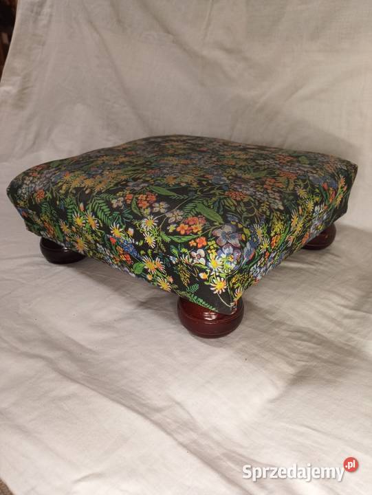 Podnóżekpuf z gobeliny Pufy i podnóżki Dom i Ogród wielkopolskie