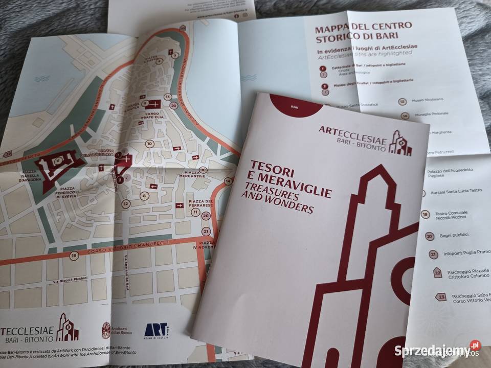 Ciekawe foldery turystyczne z pogranicza Węgier Wronki