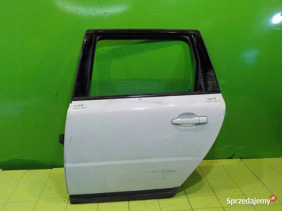 VOLVO V70 III 24 D5 09r drzwi lewe tyl kompletne osobowe Części samochodowe Suków