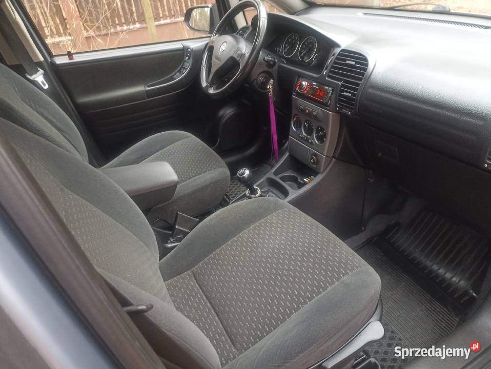 Opel Zafira Elegance 18 125 BenzGaz 7 osobowy