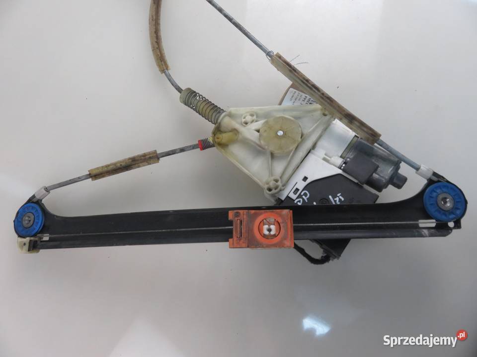 PODNOŚNIK SZYBY PRAWY 3D AUDI A3 8P 8P0959802D małopolskie