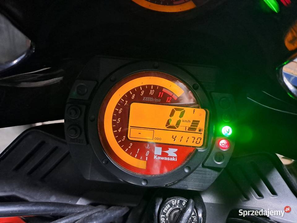 Kawasaki Z1000 Lubań