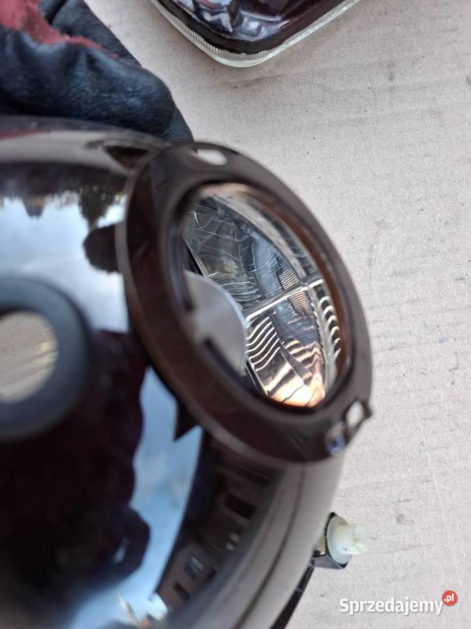 Reflektory przód przednie lampy Fiat 126p Maluch Strzelce Opolskie