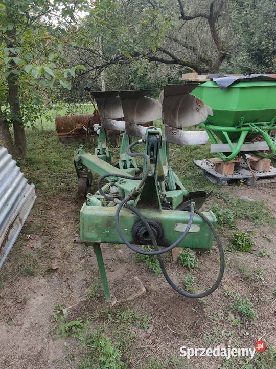 Pług obrotowy 3 skibowy Zgłobień