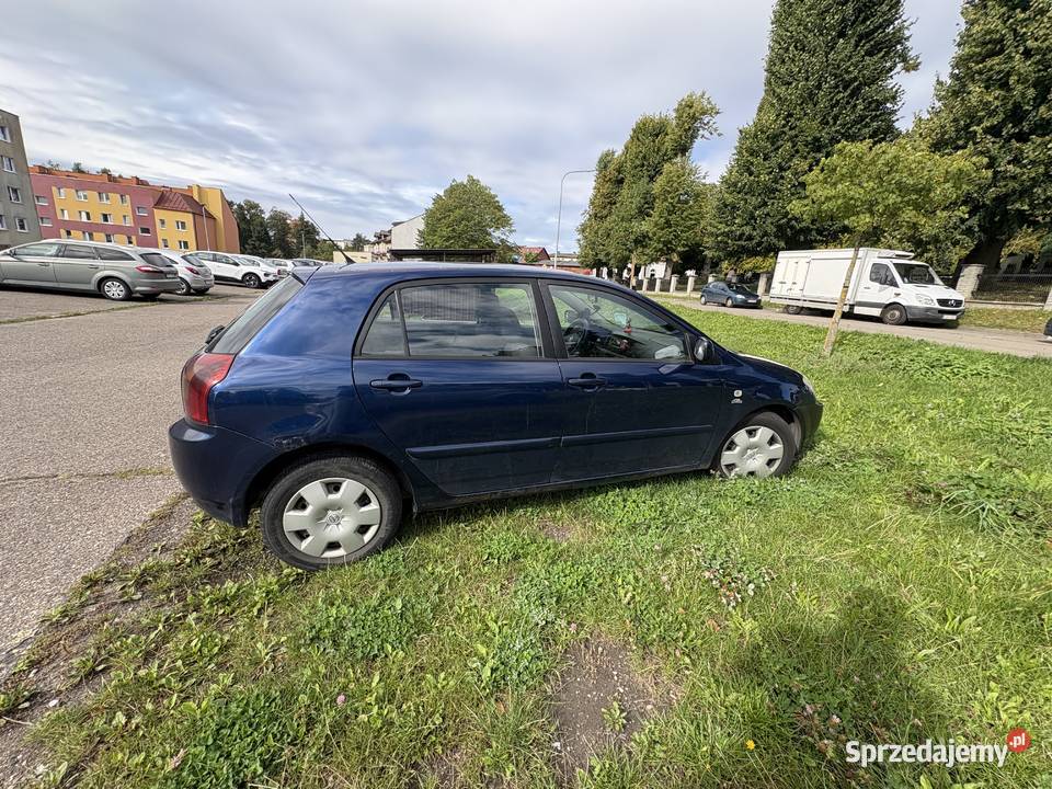 TOYOTA COROLLA