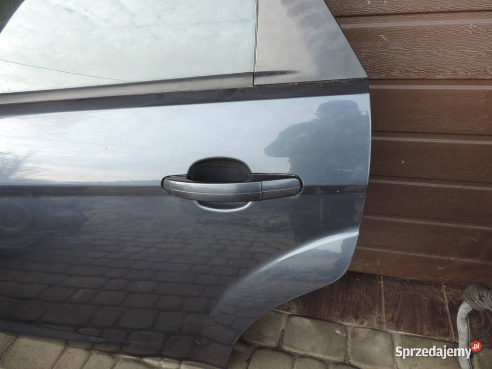 FORD FOCUS MK2 HB FL DRZWI LEWY TYŁ KOLOR H4 osobowe Nowy Sącz