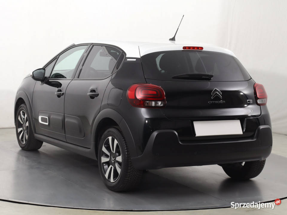 Citroen C3 12 PureTech manualna Katowice