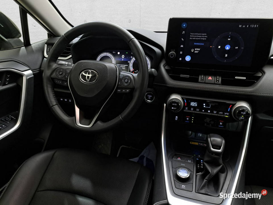 Toyota RAV4 V 2018 Komorniki