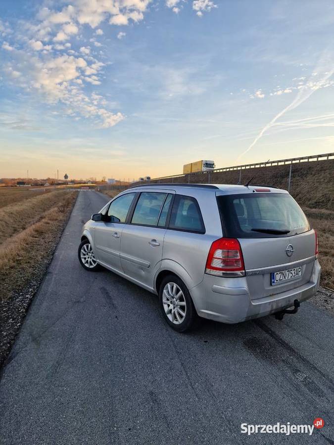 Opel Zafira 18 Benzyna 2009 7osobowy Świeże kujawsko-pomorskie Jaroszewo
