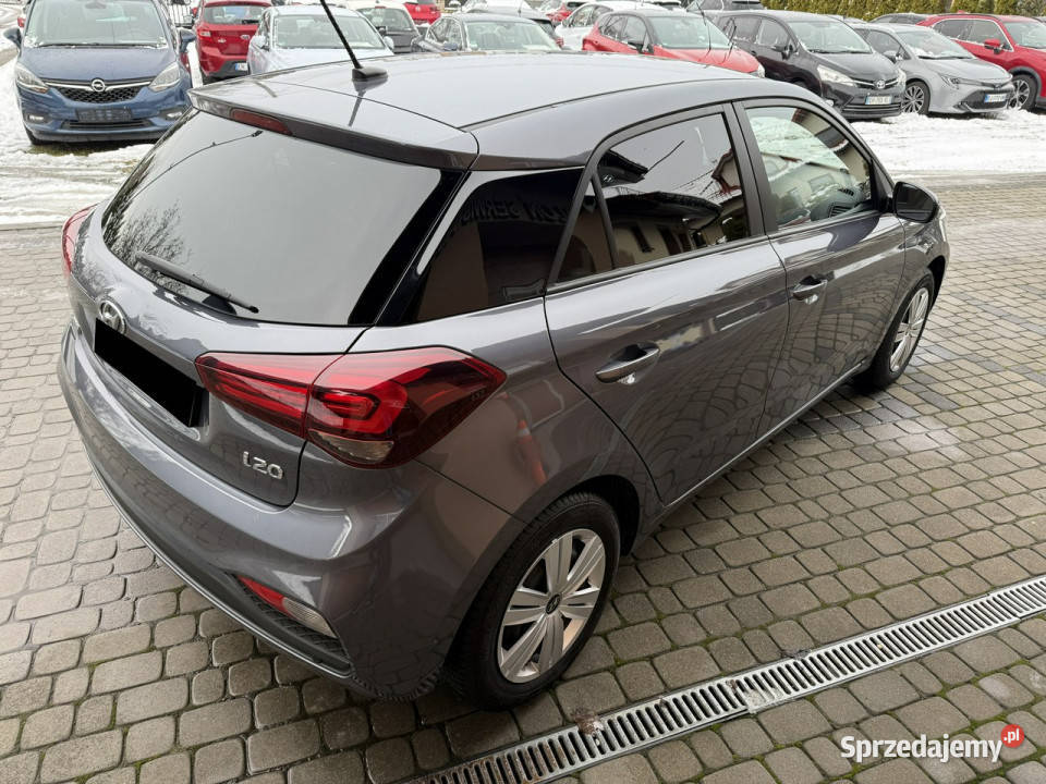 Hyundai i20 12 84 Klimatyzacja Kamera CarPlay II nieuszkodzony i20 śląskie Orzech