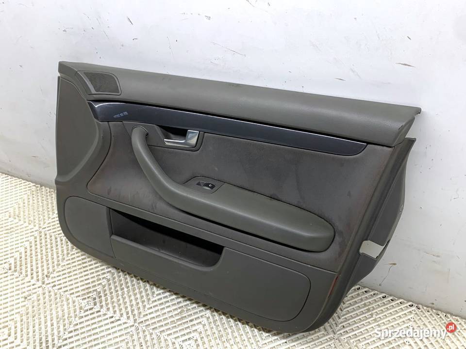 BOCZEK DRZWI PRAWY PRZÓD AUDI A4 B6 Kombi 0005