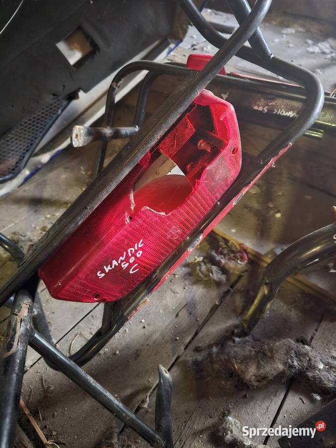 Skuter śnieżny lampa tył tylna tylnia 380 skidoo Jelenia Góra sprzedam