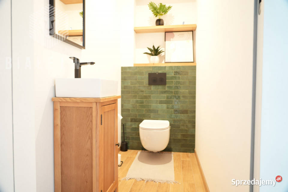 sprzedaży domu wolnostojącego 488m Chylice