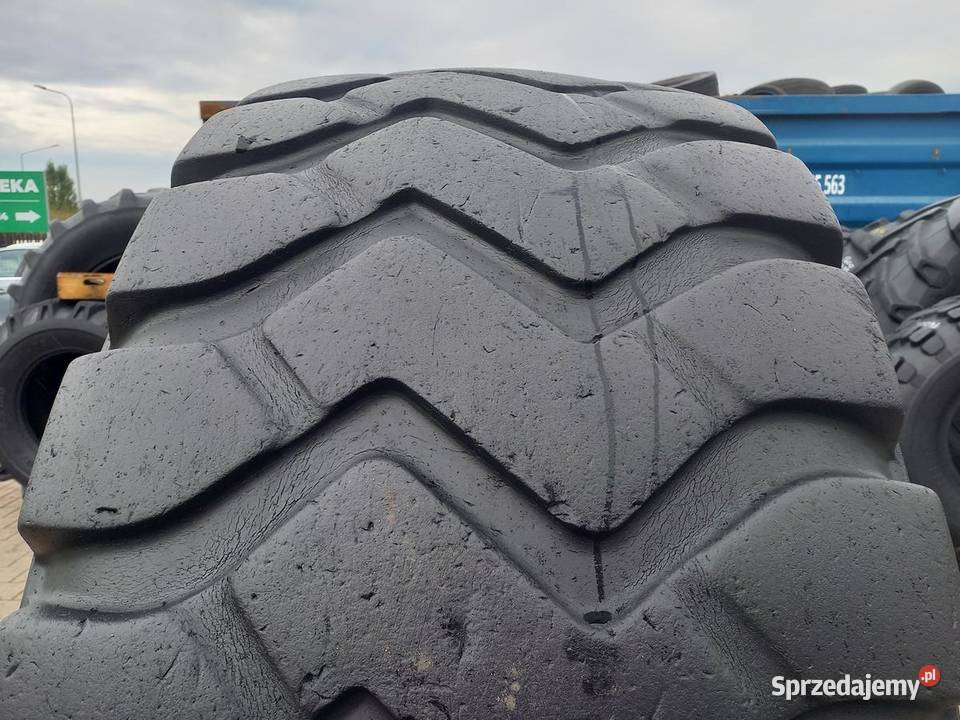 4x Opona używana przemysłowa 235R25 MTP WB01 podlaskie sprzedam