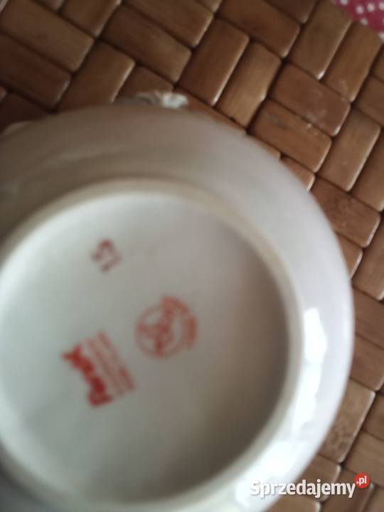 Prl bomboniera iryzowany cienka porcelana Fenix biały Łódź