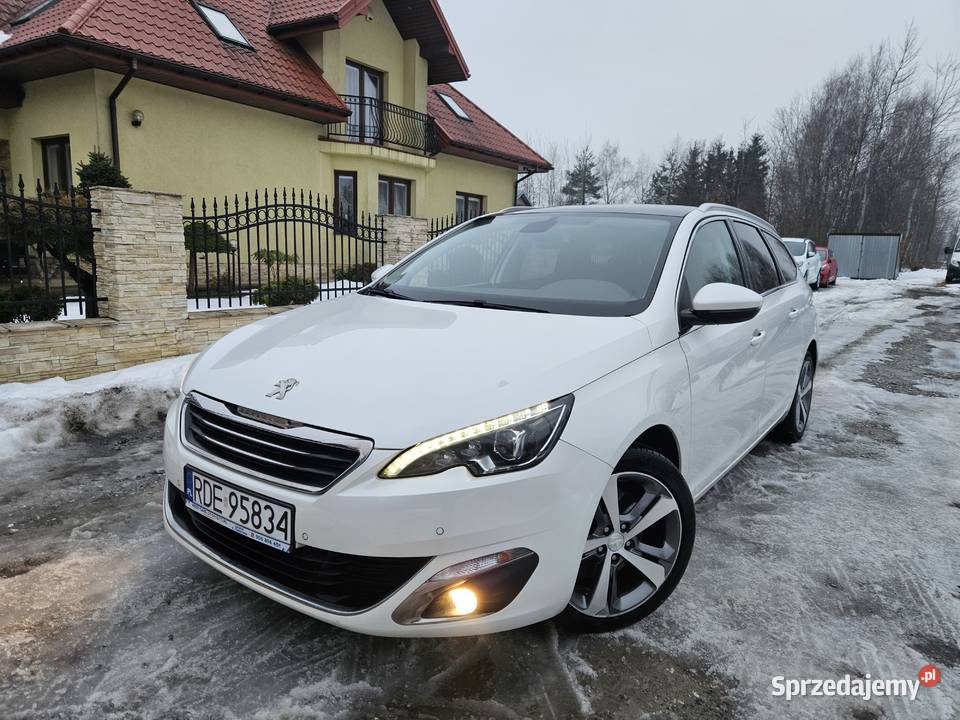 Full Super Stan 20 HDI 150 Navi Panorama dach pierwszy właściciel