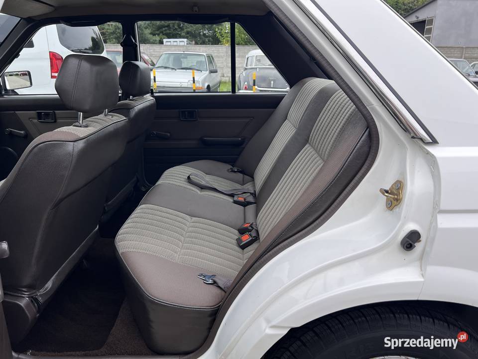 Nissan Sentra Jedyny Taki Egzemplarz 29 mil Zgierz