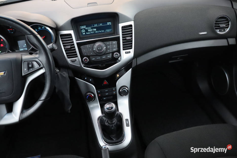 Chevrolet Cruze 18 i 16V Rok produkcji 2012 śląskie Zabrze