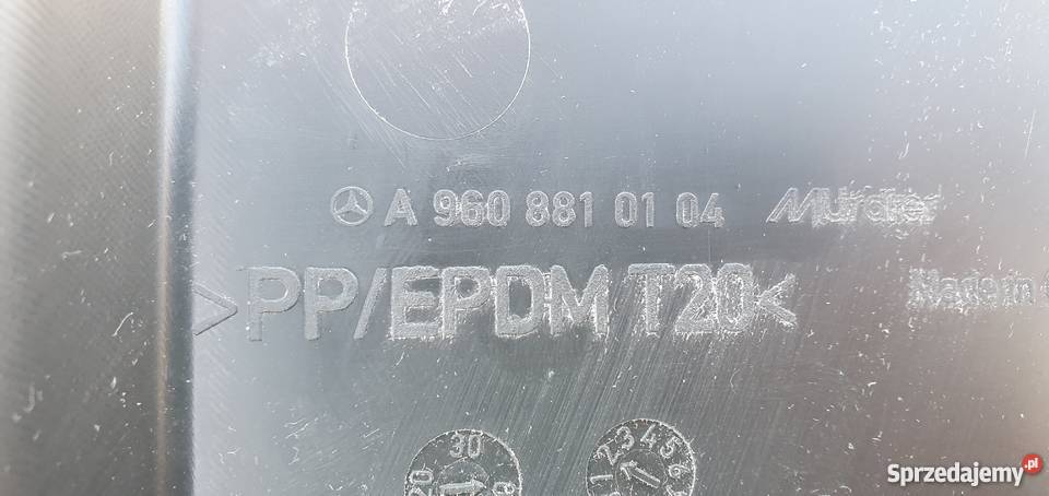 MERCEDES MP4 NADKOLE OSŁONA BŁOTNIK A9608810104 Karoseria Bieleń