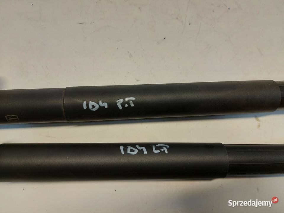 VW ID4 11A 2024r SUV 5D SIŁOWNIK KLAPY