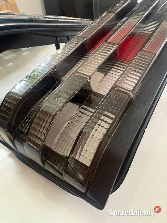 Mercedes 190 w201 Lampy Tylne HELLA BLACK Stan osobowe Kraśnik