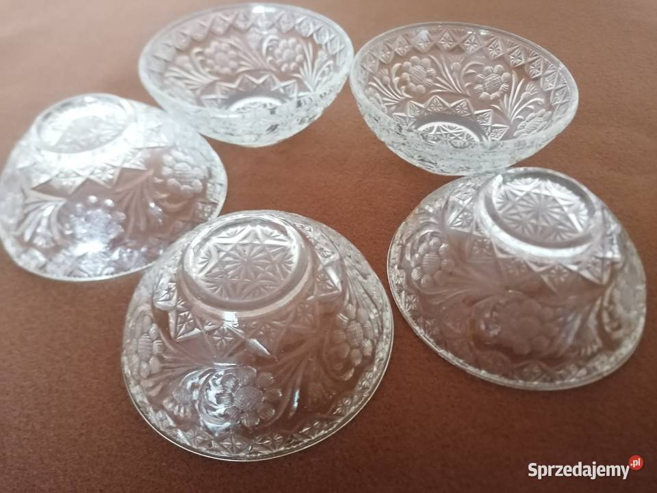 Miseczkisalaterki szklane bogato szlifowane