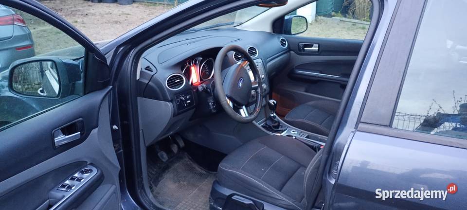 FORD FOCUS nieuszkodzony łódzkie Tomaszów Mazowiecki