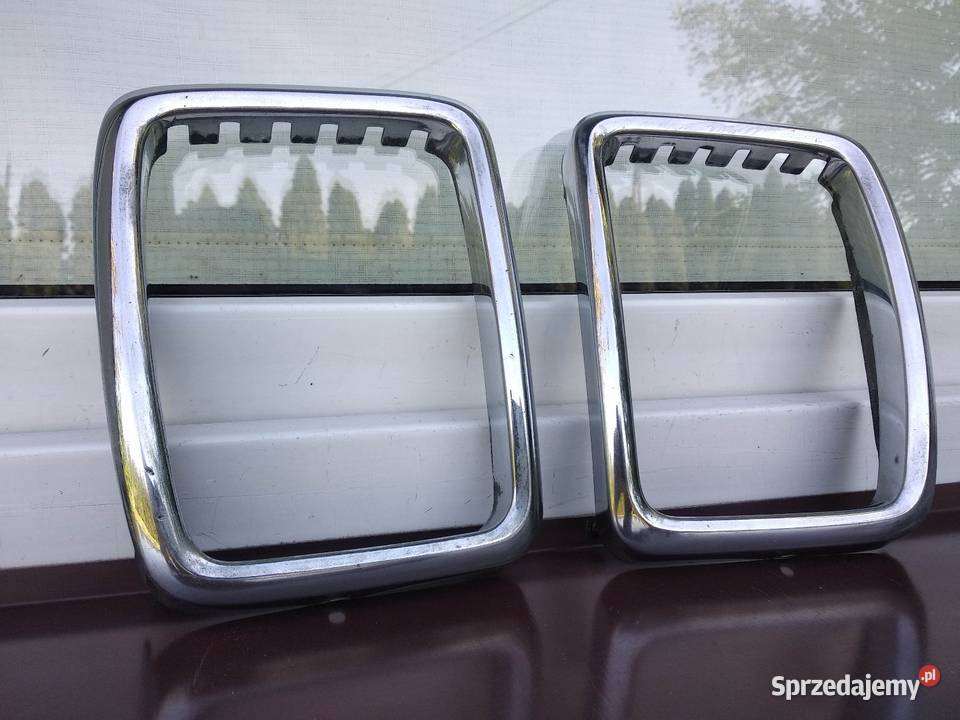 BMW E30 nerki chrom prawa lewa komplet oryginał Atrapy łódzkie Sieradz