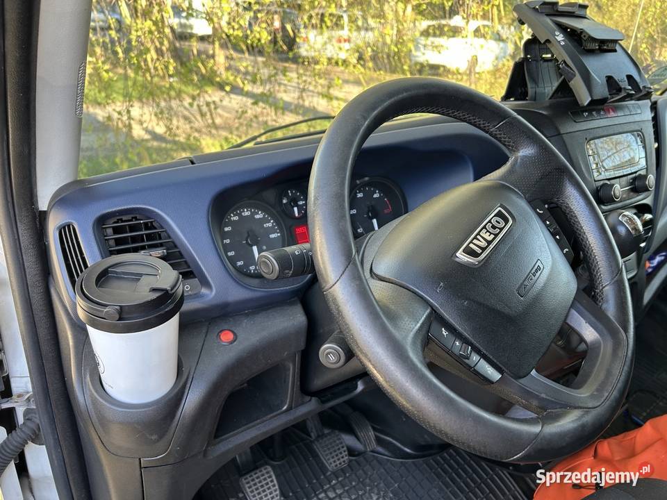 autolaweta IVECO 50C18 62 najazd ZAMIANA na osób wielkopolskie Poznań