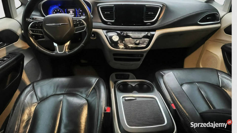 Chrysler Pacifica 36Pentastar 286 7os LPG elektrycznie ustawiane fotele pomorskie sprzedam