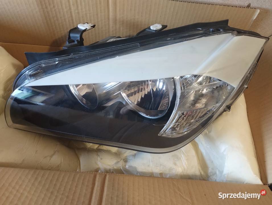 Reflektor przedni lewy Bmw x1 e84 przed liftem lewe Sokołów Małopolski
