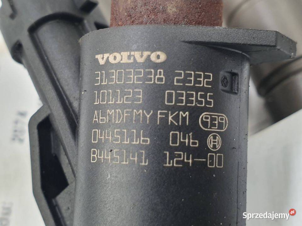 WTRYSKIWACZ VOLVO V70 31303238 Lipno
