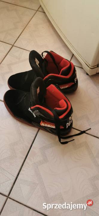 Buty sportowe męskie firmy Ewing Złotów sprzedam