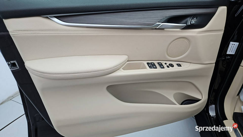 BMW X5 xDRIVE 40D Faktura VatMarża F15 2013 gniazdo AUX mazowieckie Warszawa