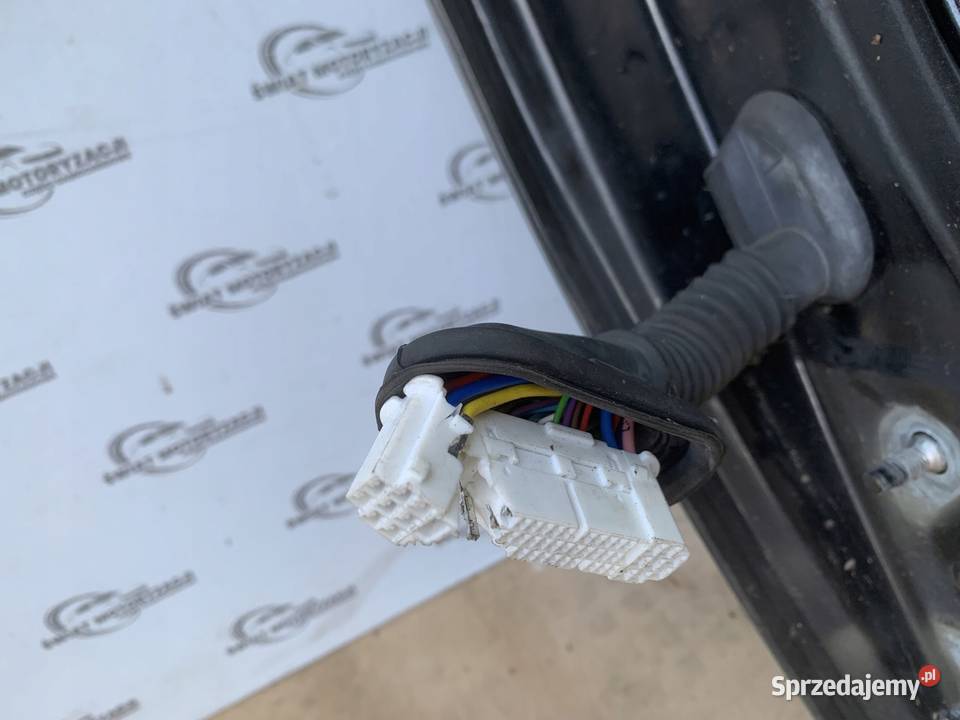 NISSAN MICRA V K14 19r drzwi prawe przód Kielce