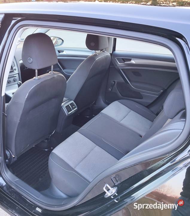 Volkswagen Golf VII 16 TDI bez dwumasy 90 2013 1600cm3 Domaradz