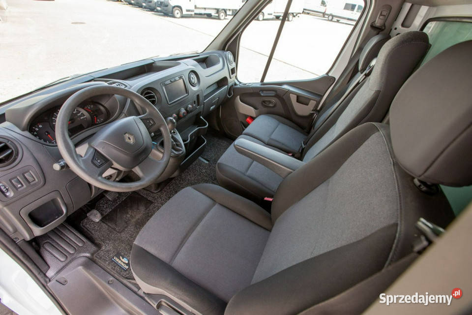Renault Master 170 23 KONTENER WINDA UDT W Rok produkcji 2019 Jarocin sprzedam
