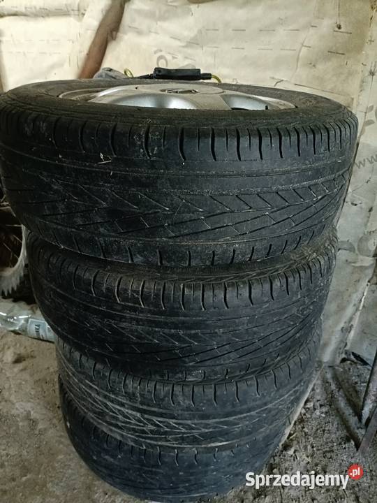 Opel Vectra 16 dwa komplety opon alufelgi Motoryzacja sprzedam