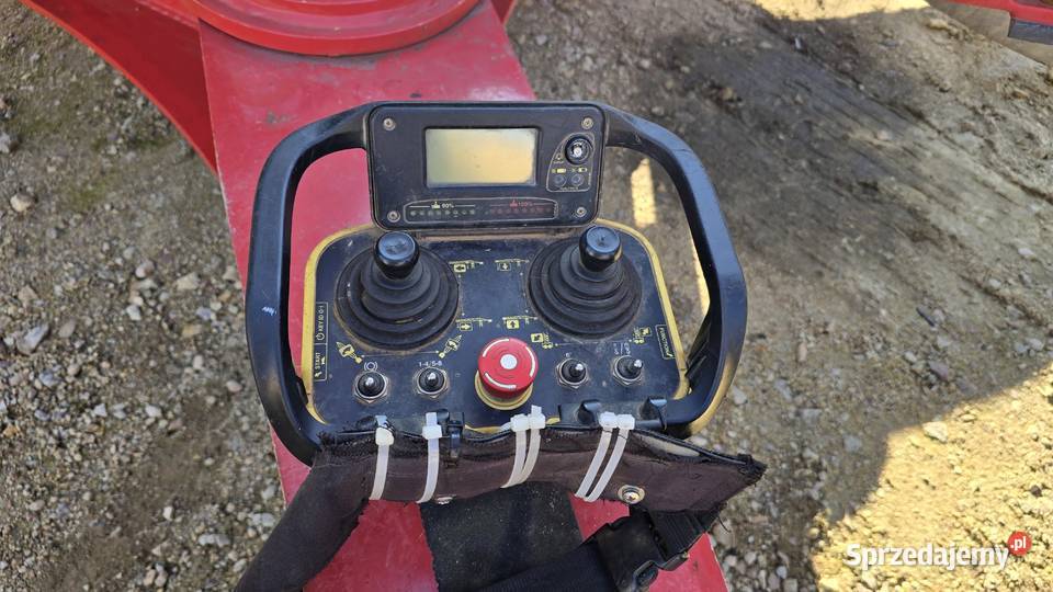 Żuraw szybko montujący Potain igo 50 FMGRU 1140 Ligota Piękna