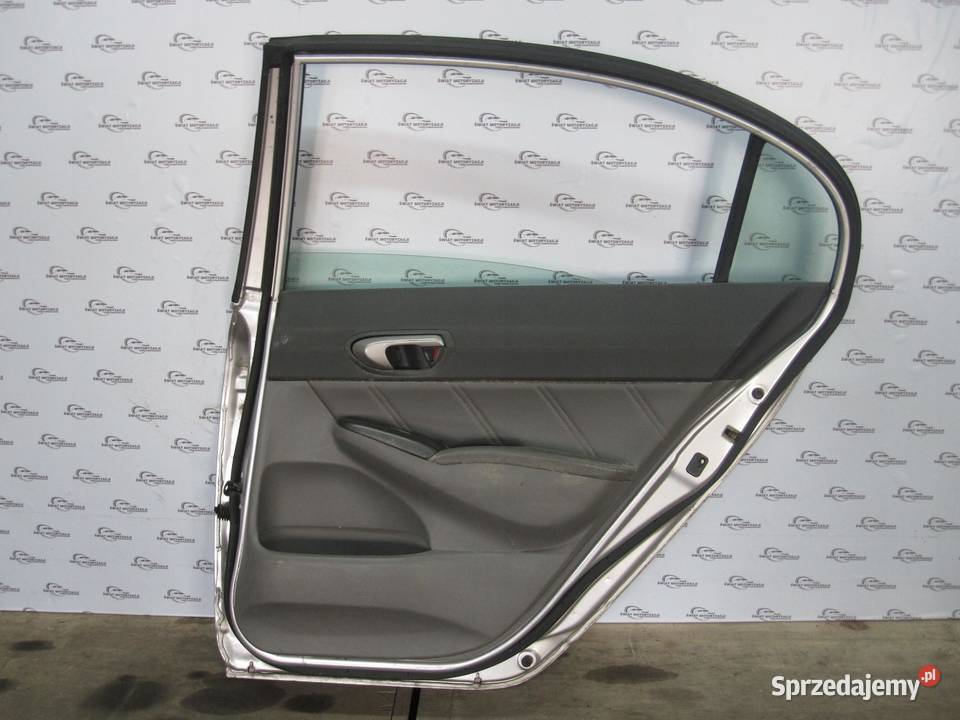 HONDA CIVIC VIII 07r drzwi prawe tył