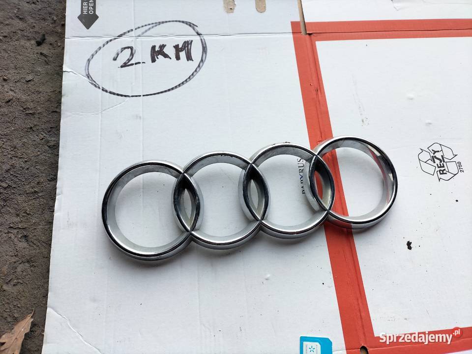 AUDI 80 B4 80B4 ZNACZEK EMBLEMAT ATRAPKI GRILA Kamień-Kolonia