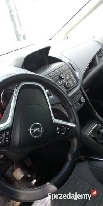 Opel Zafira Tourer 96kw 130 20 Diesel 2015r Rok produkcji 2015 wielkopolskie Koło sprzedam
