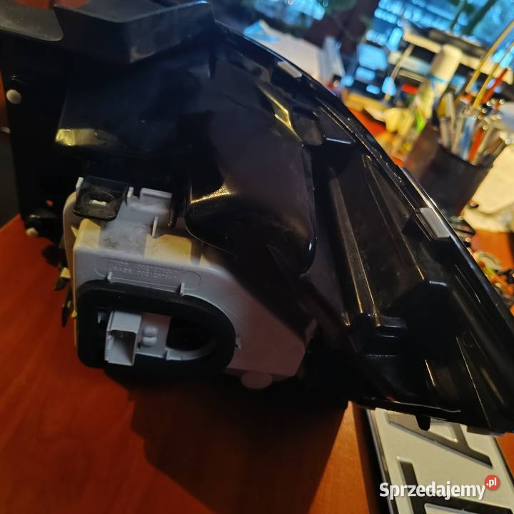 VW TRoc I Lampa lewy tył podkarpackie Baranów Sandomierski