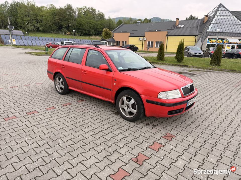 Skoda octavia 4x4 kombi 19TDI czerwony Octavia Nowy Sącz