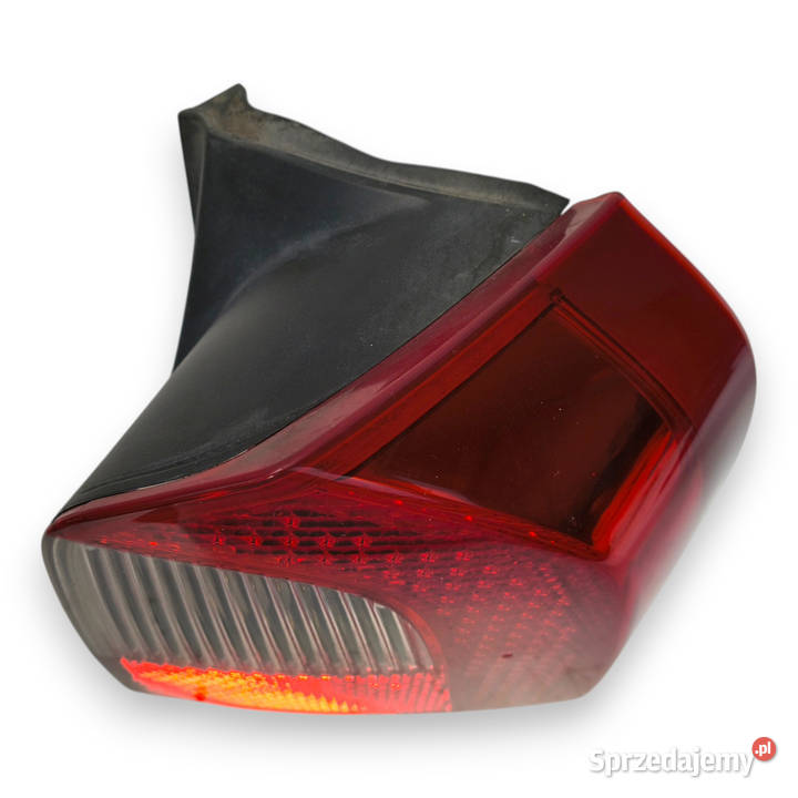 LAMPA PRAWA Volvo V70 III XC70 20072013 tylna Lampy tylne lubelskie Chełm