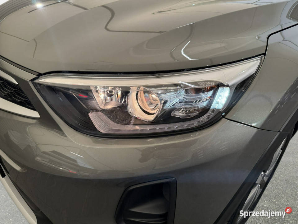 Kia Stonic VAT 23 10TGDI 100 M6 2023 r salon I komputer pokładowy